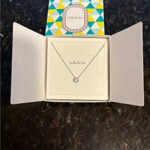 Stella & Dot Silver Duchess Pendant